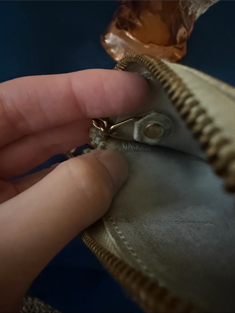 Authentic Louie Vuitton Leather Trunk Key Cles - Picture 6 of 10